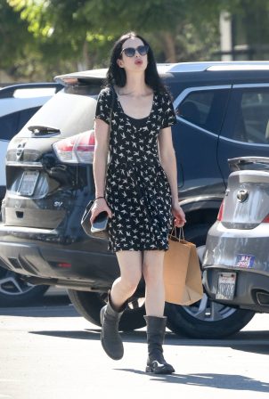 Krysten Ritter - Stops by the market for some essentials in Studio City