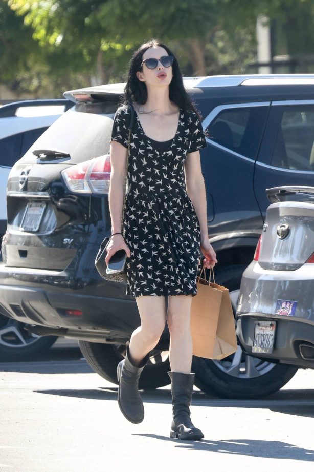 Krysten Ritter - Stops by the market for some essentials in Studio City