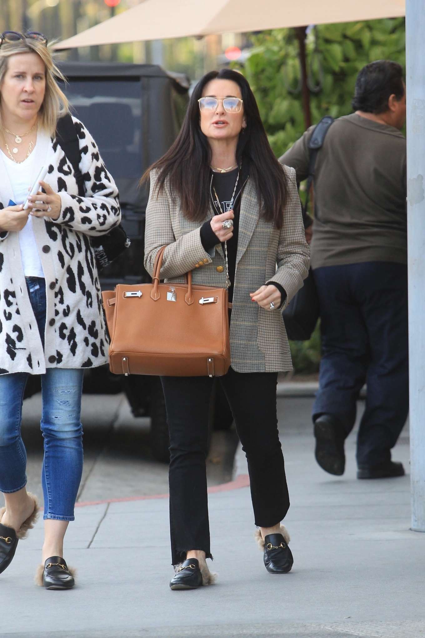 Kyle Richards - Christmas shopping in Beverly Hills
