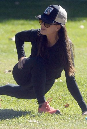 Kyle Richards - Working out