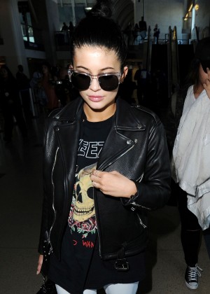 Kylie Jenner At Lax Airport In Los Angeles