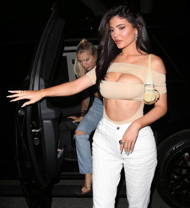 Kylie Jenner - Heading to dinner in Beverly Hills