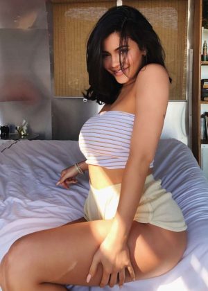 Kylie Jenner - Hot Personal Pics