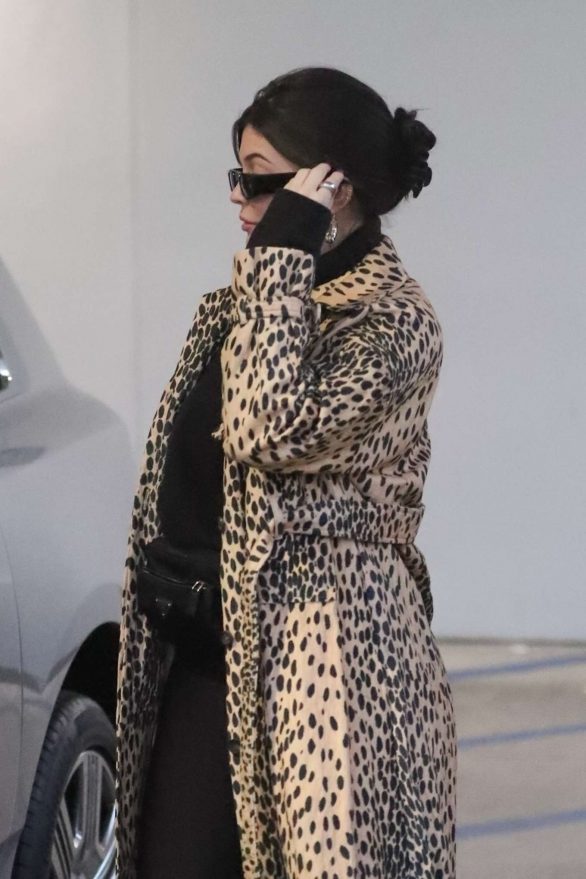 Kylie Jenner in Animal Print Coat - Goes Christmas shopping at Moncler in Beverly Hills