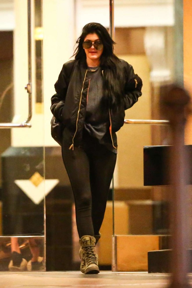 Kylie Jenner in Spandex Out in Los Angeles