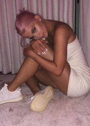 Kylie Jenner - Personal Pics