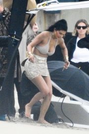 Kylie Jenner - Photoshoot on the beach in Malibu