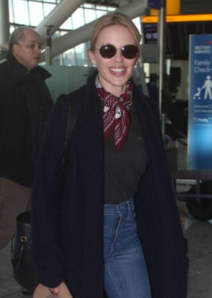 Kylie Minogue - Arrives at Heathrow Airport in London