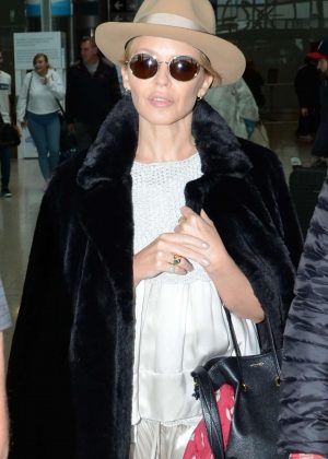 Kylie Minogue - Arriving at Dublin Airport