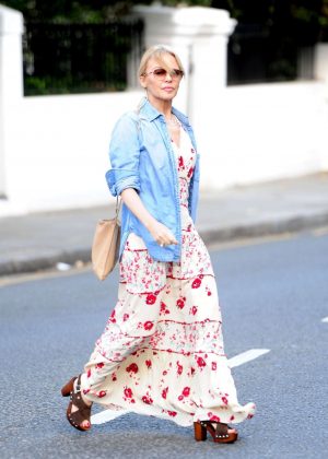 Kylie Minogue at medical imaging centre in London