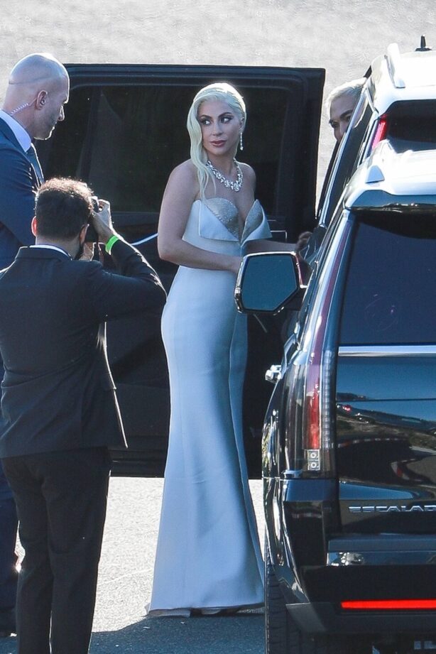 Lady Gaga - Arrives at the SAG Awards 2022 in Santa Monica