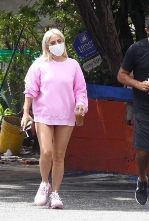 Lady Gaga – Out in the Hollywood Hills – GotCeleb