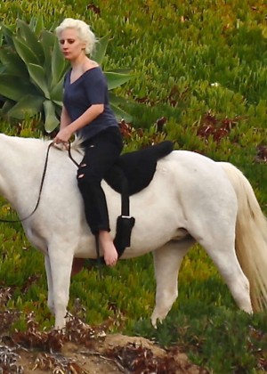 Lady Gaga - Riding a horse in Malibu