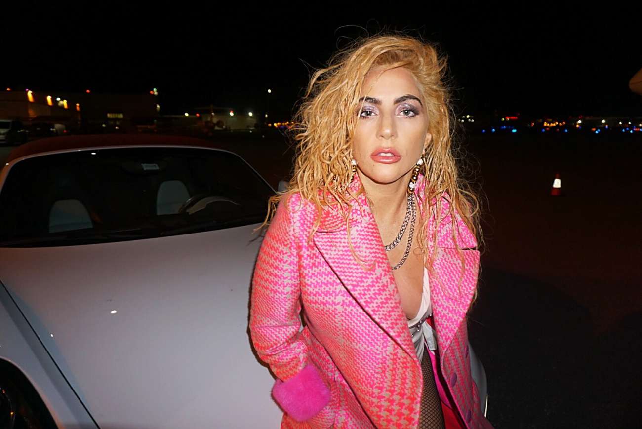 Lady-Gaga:-The-Joanne-Tour-Backstage-201