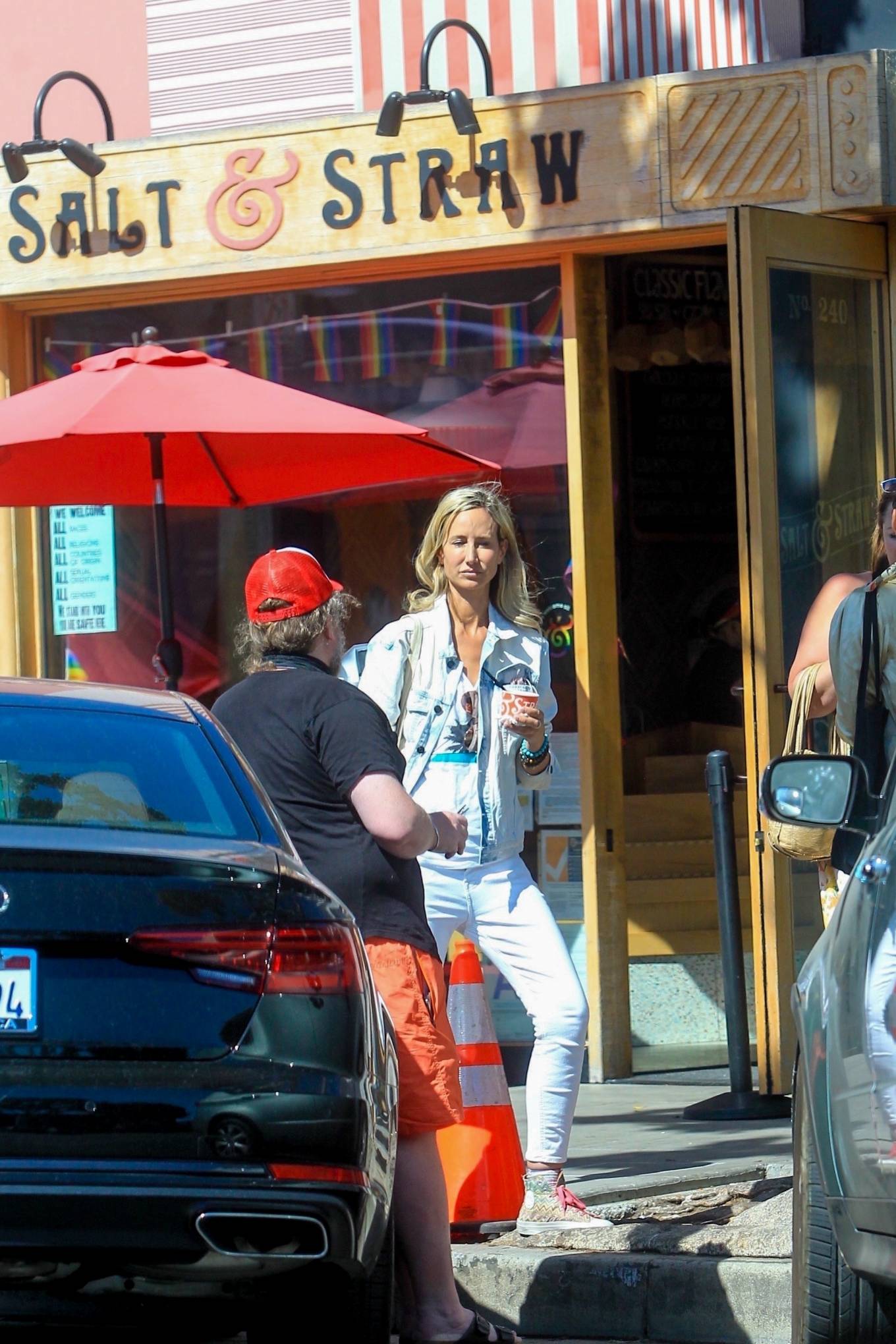 Lady Victoria Hervey 2021 : Lady Victoria Hervey –  at Salt and Straw in West Hollywood-01