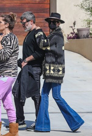 Laeticia Hallyday - With boyfriend Jalil Lespert out in Pacific Palisades
