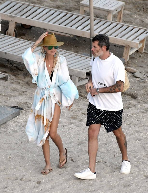 Laeticia Hallyday - With Jalil Lespert in St. Barths