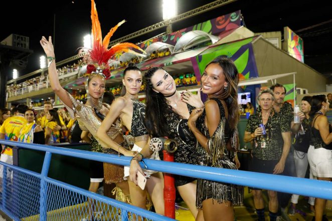 Lais Ribeiro, Adriana Lima and Jasmine Tookes - Rio de Janeiro's Sambadrome Carnaval 2018