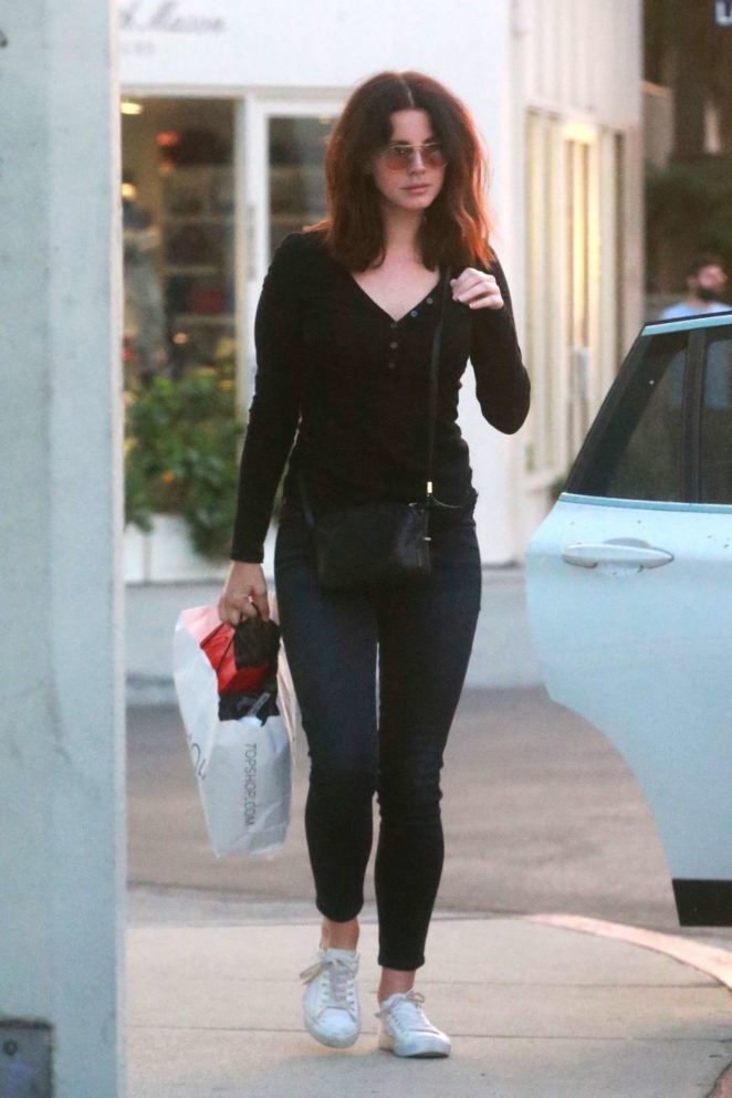 Lana Del Rey in Tight Jeans out in Hollywood