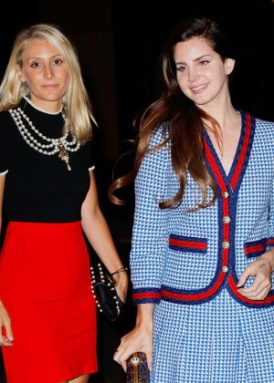Lana Dey Ray with her sister Caroline Grant out in New York