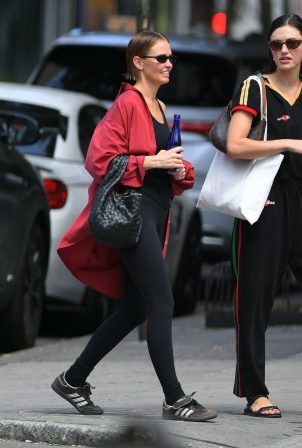 Lara Worthington - Pictured out and about in SoHo in a red coat