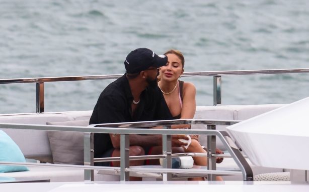 Larsa Pippen - With Marcus Jordan seen while boating around the Miami bay