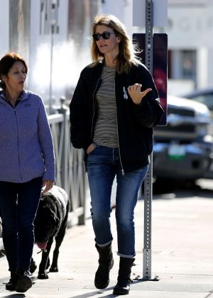 Laura Dern in Jeans shopping in Los Angeles