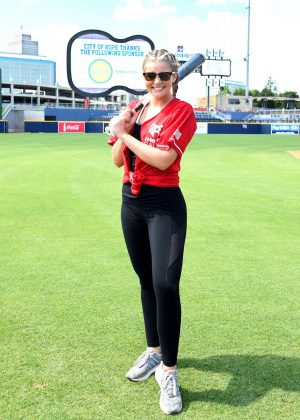 Lauren Alaina - 27th Annual City of Hope celebrity softball game in Nashville