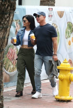 Lauren Sanchez - Seen at President's Day at the Coconut Grove Art Festival in Miami