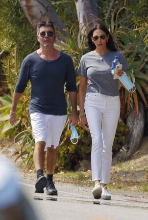 Lauren Silverman - With Simon Cowell enjoy a stroll around Malibu