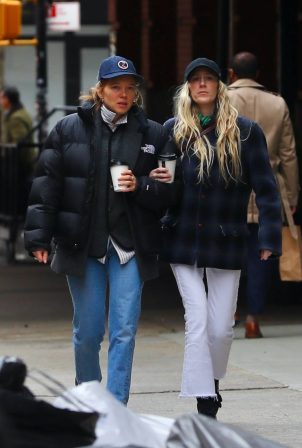 Lea Seydoux - Seen with a mystery blonde in New York
