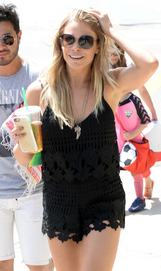 LeAnn Rimes in Black out in Woodland Hills