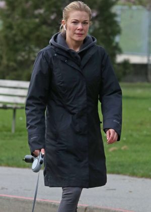 LeAnn Rimes with her dogs for a walk in Vancouver
