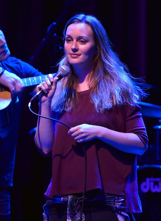 Leighton Meester - Performs at Hitsville USA in Detroit