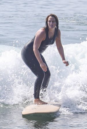 Leighton Meester - Surfing candids with her husband in Malibu
