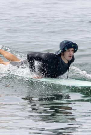 Leighton Meester - Surfing with her husband in Malibu