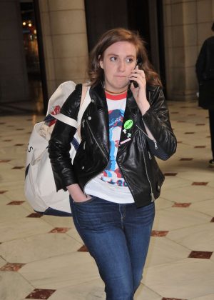 Lena Dunham at Union Station in Washington