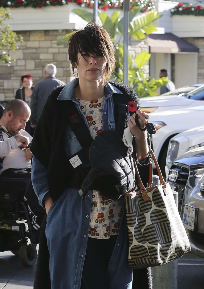 Lena Headey at Pottery Barn Kids in West Hollywood