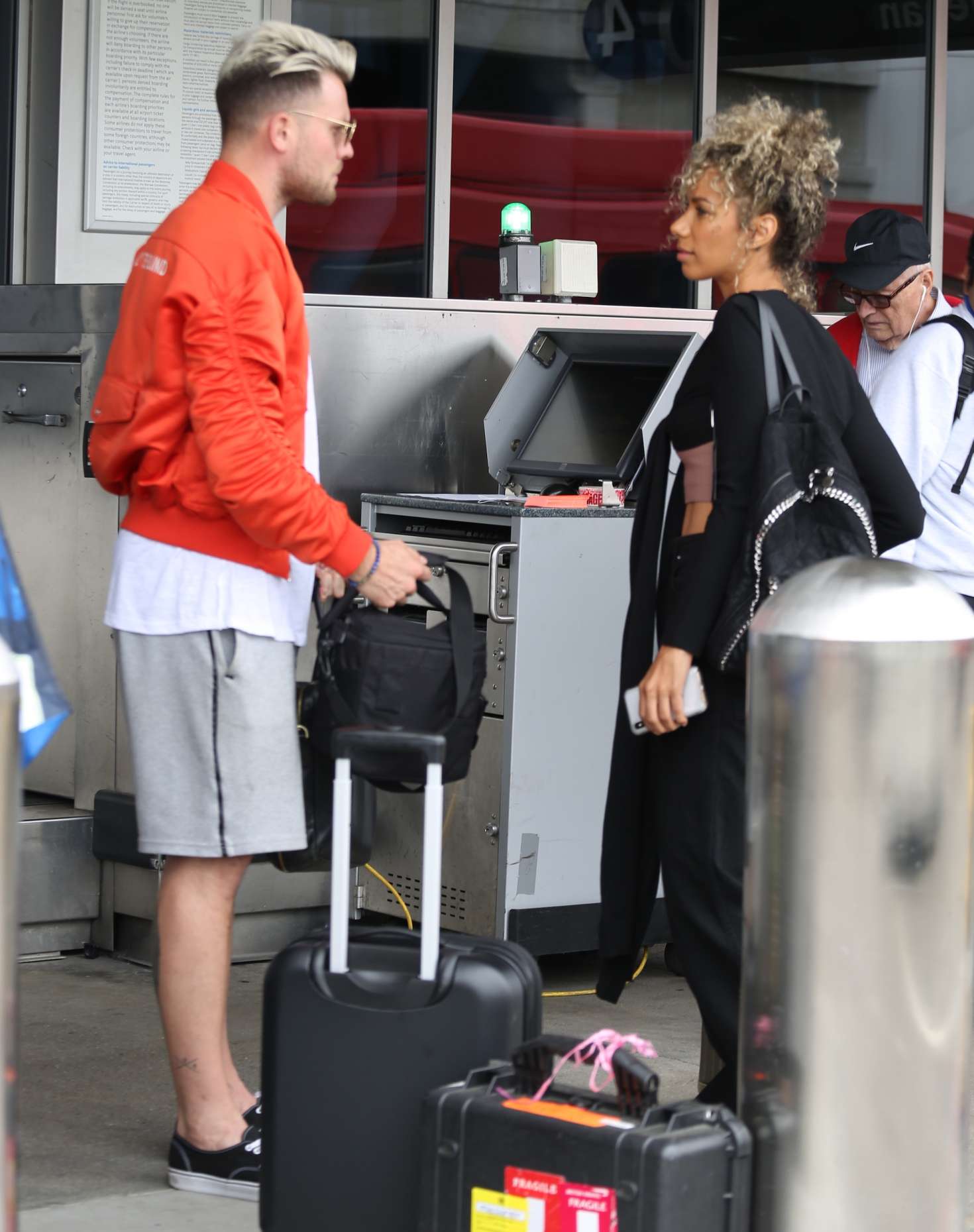 Leona Lewis 2018 : Leona Lewis: Arriving at LAX Airport -12
