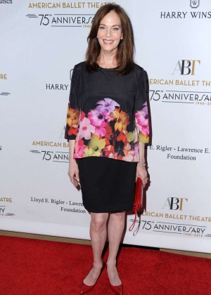 Lesley Ann Warren - 75th Anniversary Holiday Benefit Hosted By The American Ballet Theatre in Beverly Hills