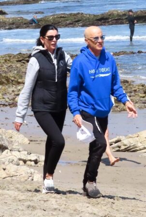 Liberty Ross - With her Billionaire hubby Jimmy Lovine in Malibu