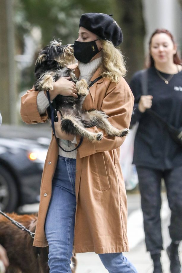 Lili Reinhart - Walks her dog in Vancouver while filming on 'Riverdale' is halted due to Covid-19
