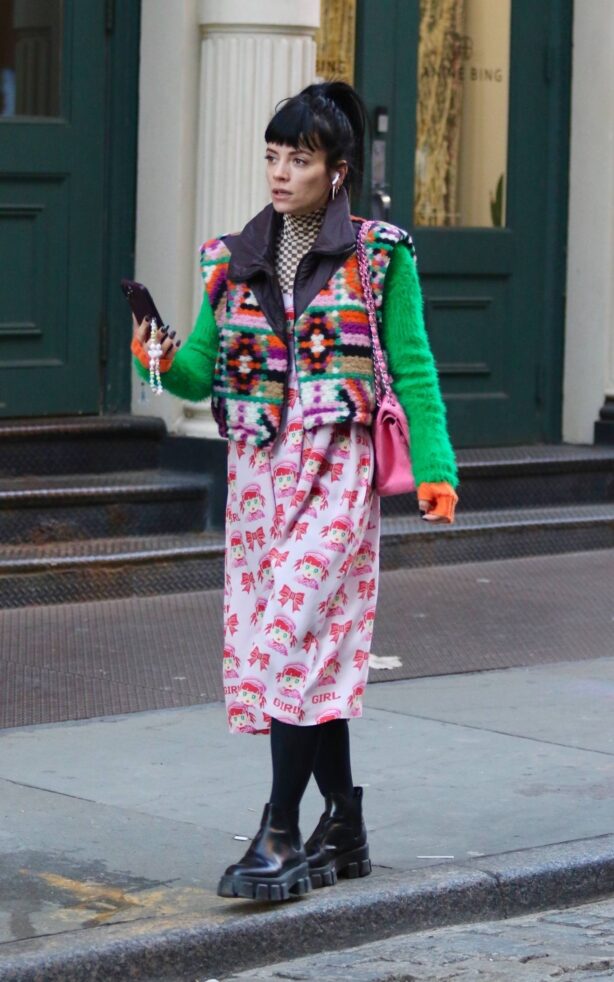 Lily Allen - In a colorful and quirky outfit while shopping around Manhattan’s Soho area