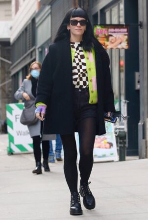 Lily Allen - In a green patterned sweater out in Manhattan