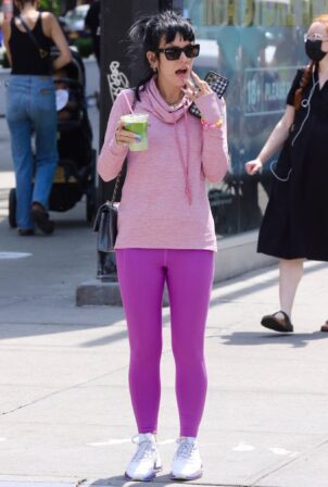 Lily Allen - In a purple leggings out in Manhattan’s Soho area