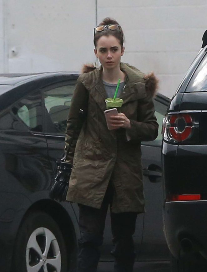 Lily Collins  heading to the massage place in West Hollywood