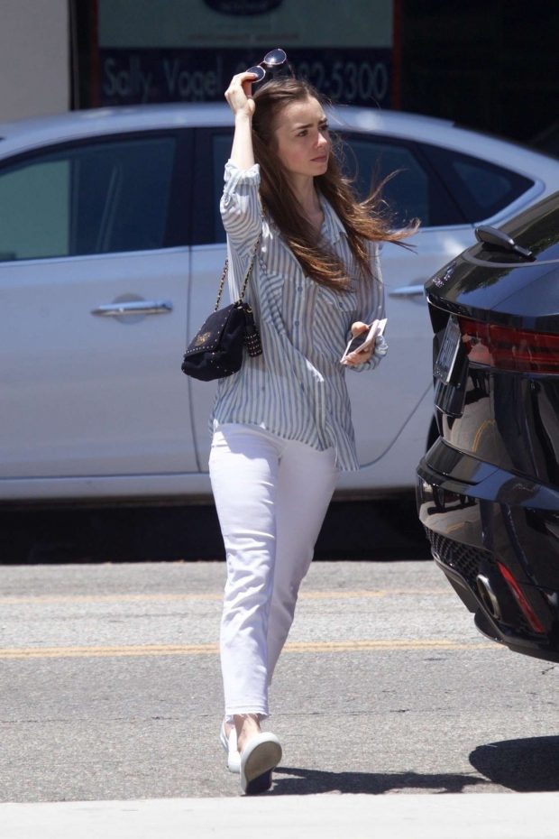 Lily Collins - Heads to a breakfast in Beverly Hills