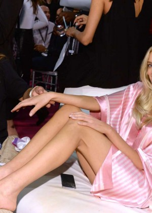 Lily Donaldson - 2015 Victoria's Secret Fashion Show in New York