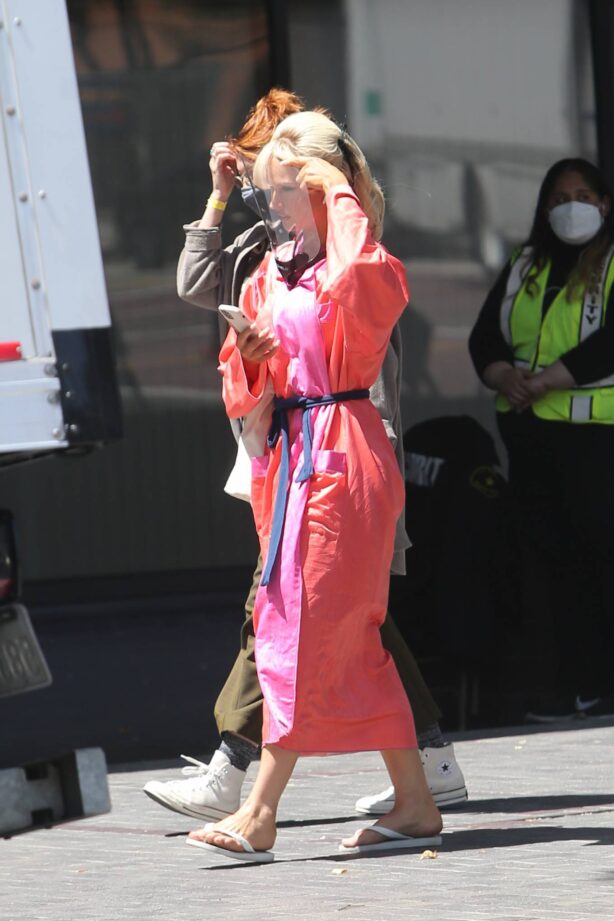 Lily James - As bombshell Pamela Anderson on set of the Hulu drama ‘Pam and Tommy’ in Los Angeles