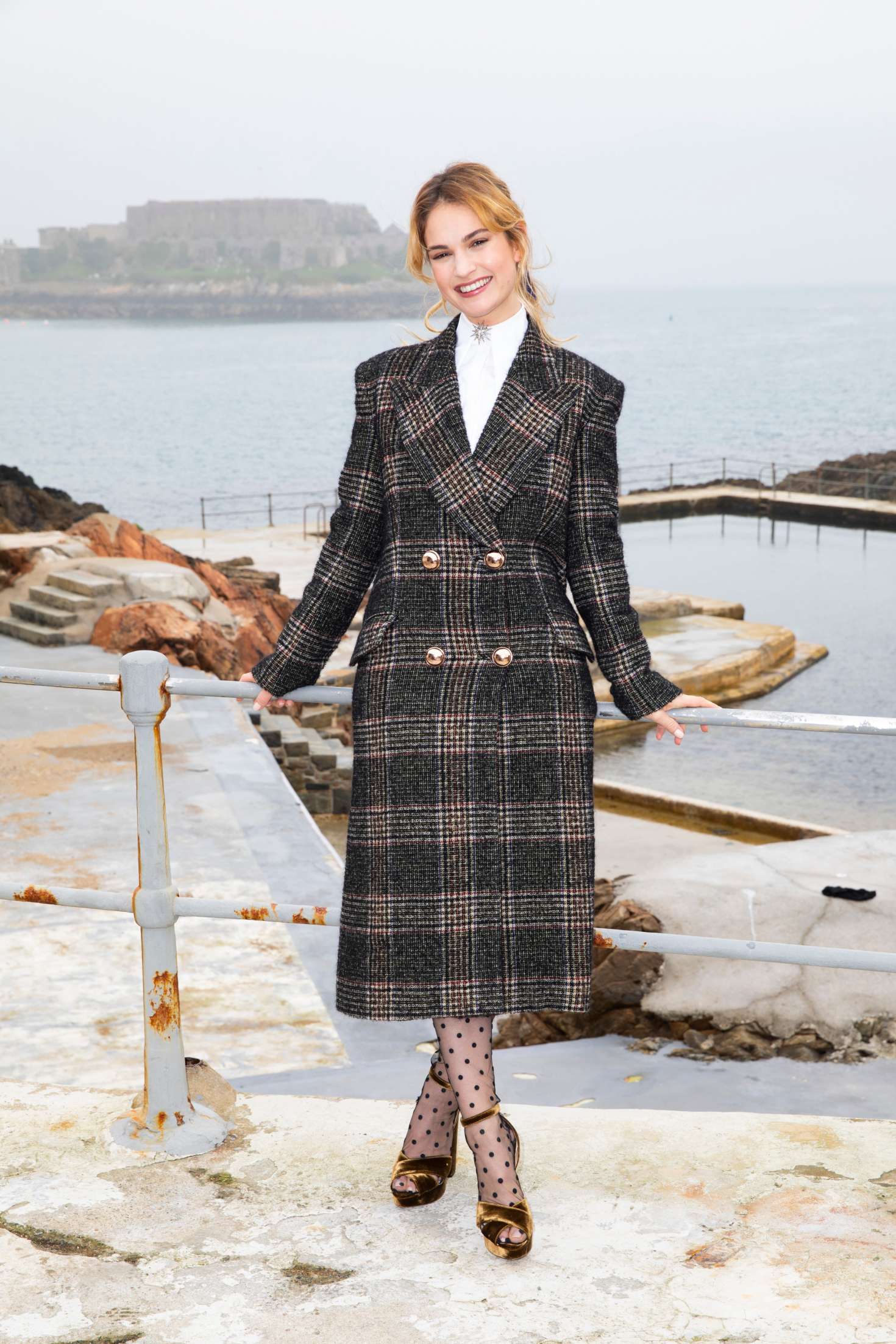 Lily James 2018 : Lily James: The Guernsey Literary and Potato Peel Pie Society Photocall -14